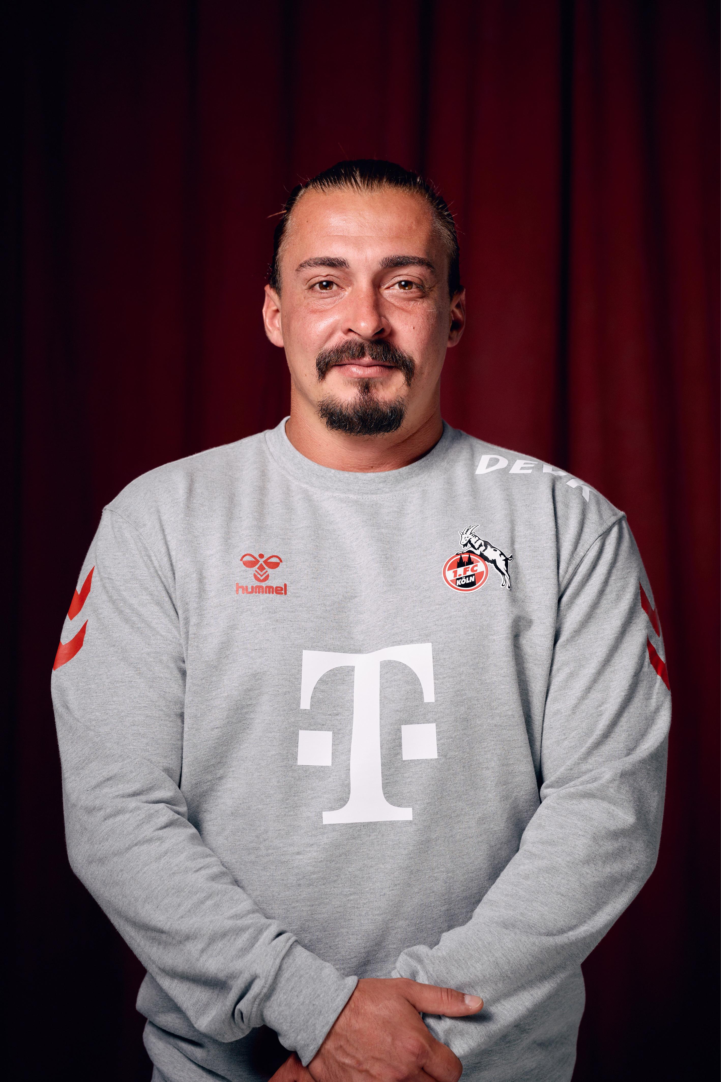 Marc Ernzer 1FCKoelnFrauen 2606