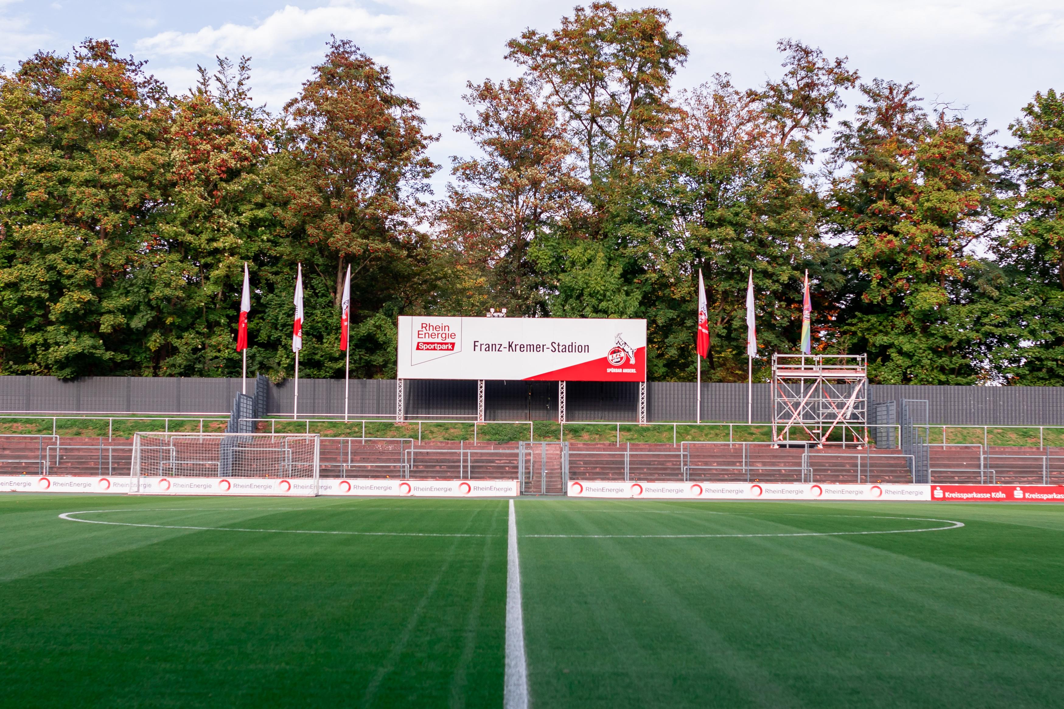 Franz Kremer Stadion-1.jpg