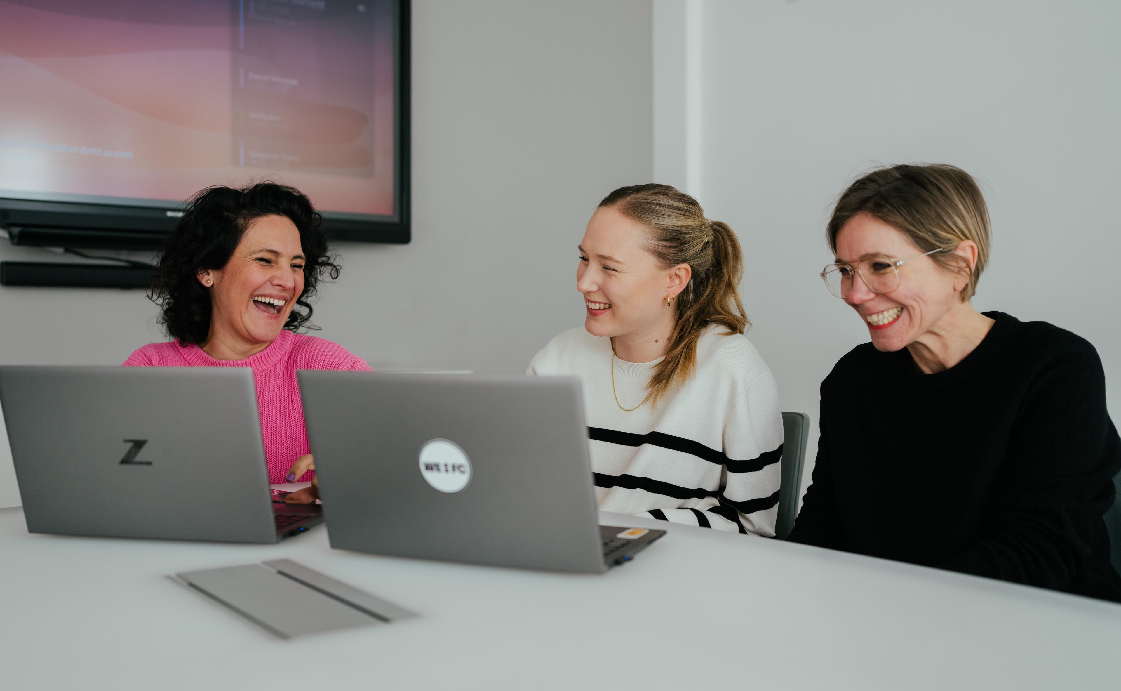 Personalabteilung Gruppenfoto 2025.jpg