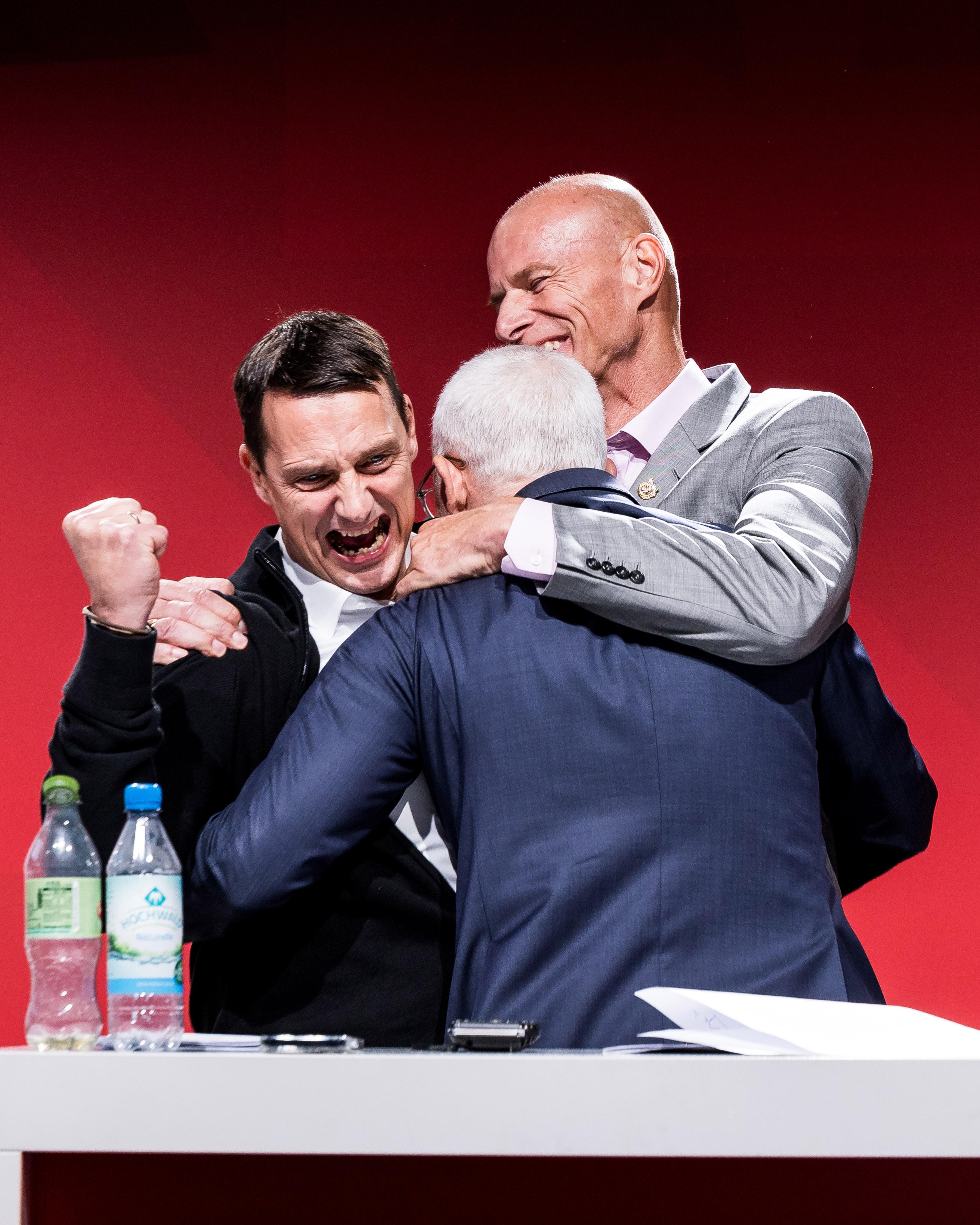 20251006 Jubel Vorstand.jpg