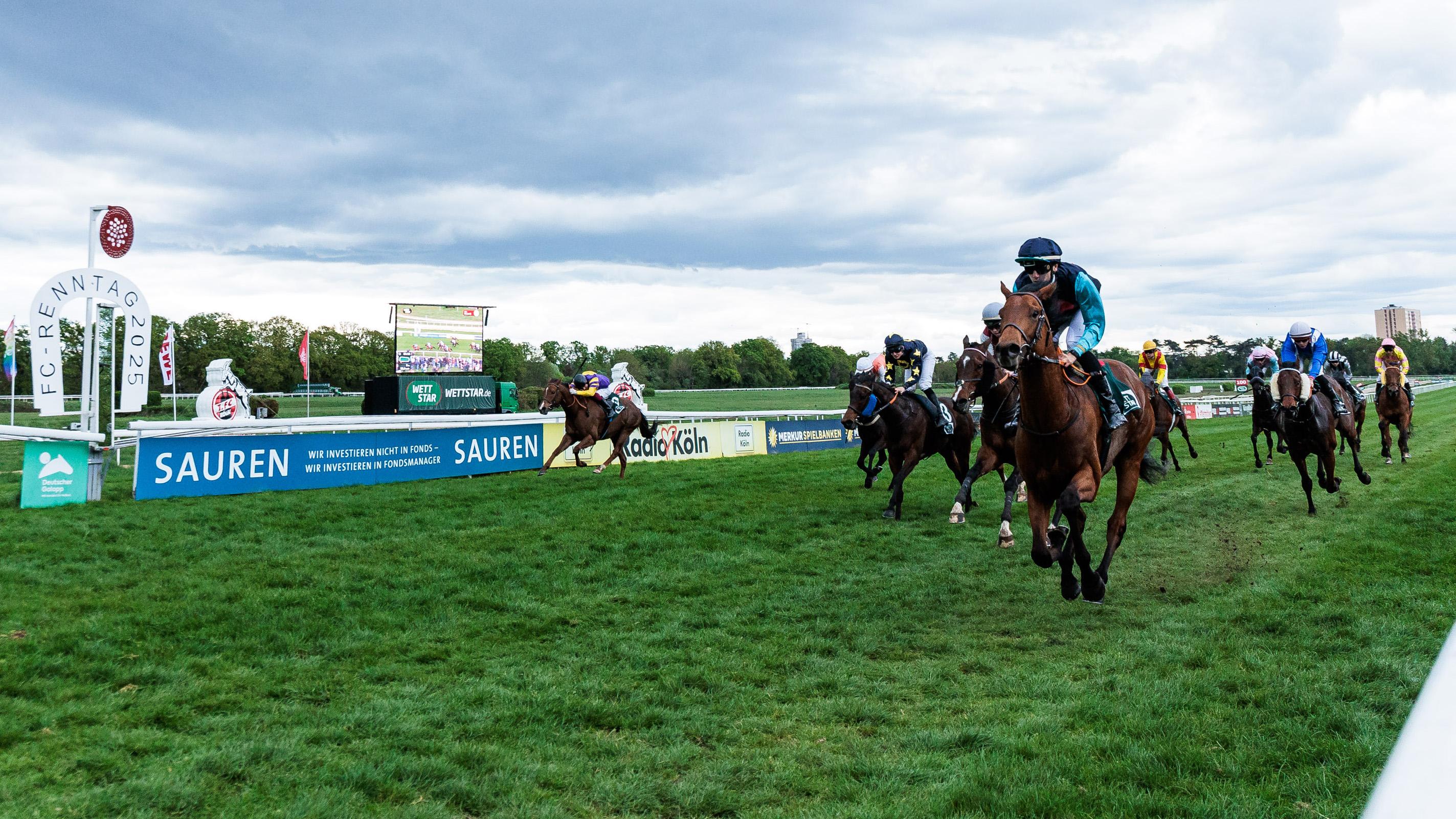 20250421_fcrenntag_FotoSteffieWunderl_0429 Kopie.jpg